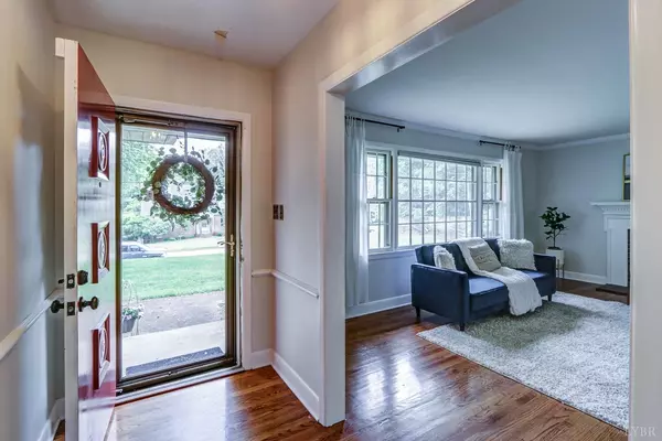 Lynchburg, VA 24503,3246 Downing DR