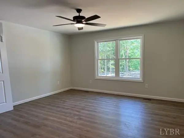 42 Semmes Ct, Rustburg, VA 24588