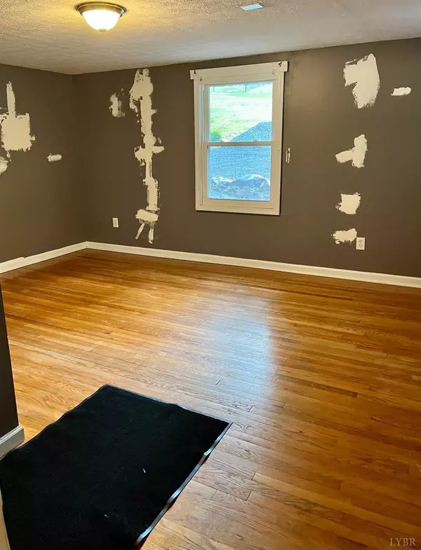 Bedford, VA 24523,1110 Madison ST