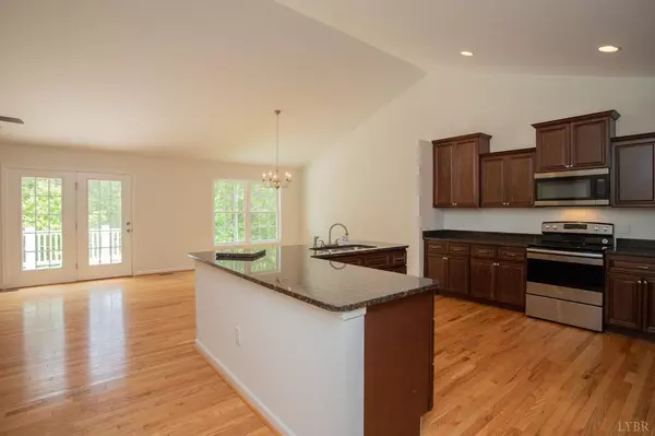 Pamplin, VA 23958,482 W Lockett Creek BLVD