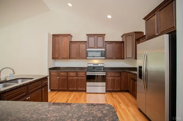 Pamplin, VA 23958,482 W Lockett Creek BLVD