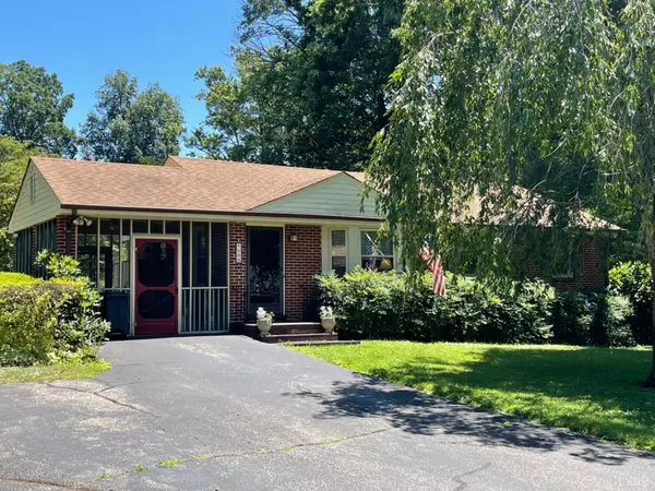 Lynchburg, VA 24501,1100 Craigmont DR