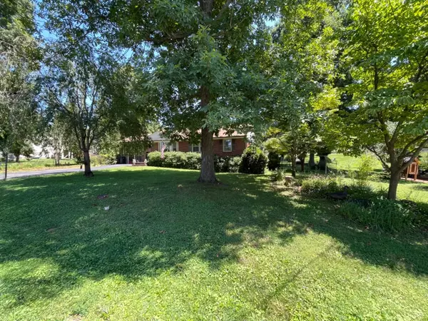 Lynchburg, VA 24501,1100 Craigmont DR