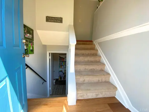 Lynchburg, VA 24502,6112 Pawnee DR