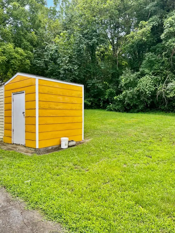 Martinsville, VA 24112,855 Southland DR