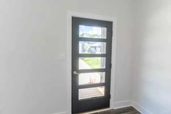 Lynchburg, VA 24501,3049 Fulton ST