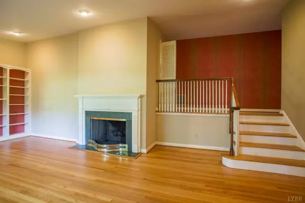 Lynchburg, VA 24503,1514 Club DR