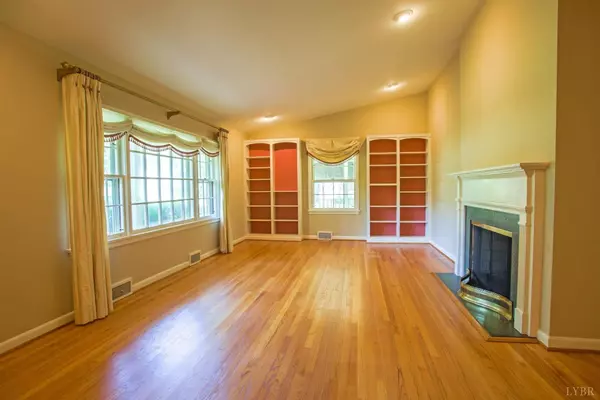 Lynchburg, VA 24503,1514 Club DR