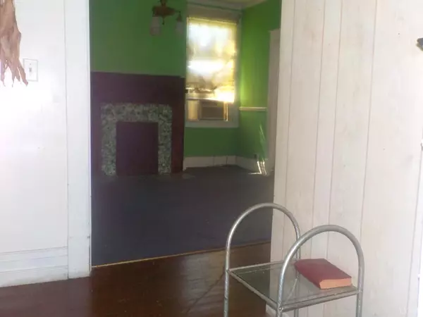 Lynchburg, VA 24504,2137 Main ST