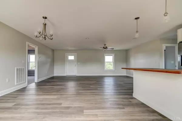 Gladys, VA 24554,544 Collins Ferry RD