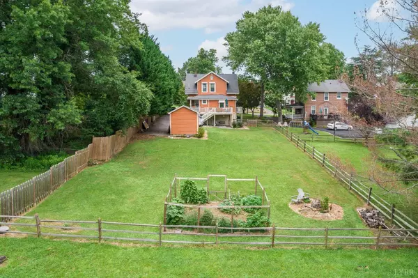 Bedford, VA 24523,1106 Park ST