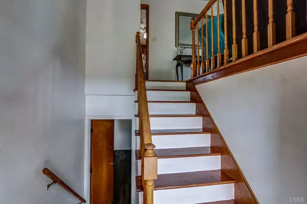 Lynchburg, VA 24502,200 Mayfield DR