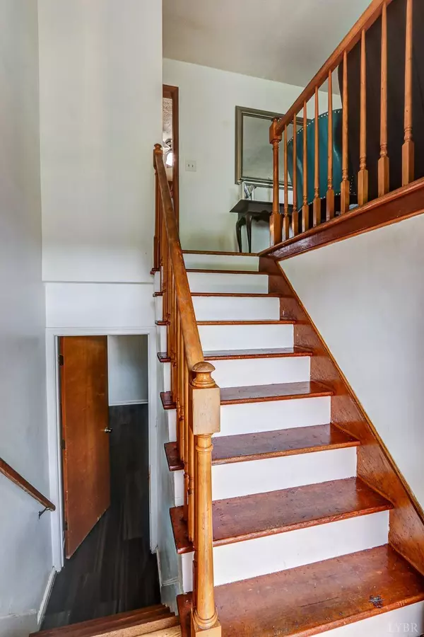 Lynchburg, VA 24502,200 Mayfield DR