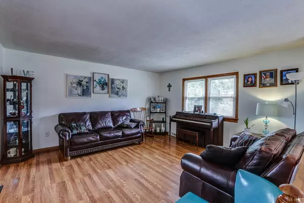 Lynchburg, VA 24502,200 Mayfield DR