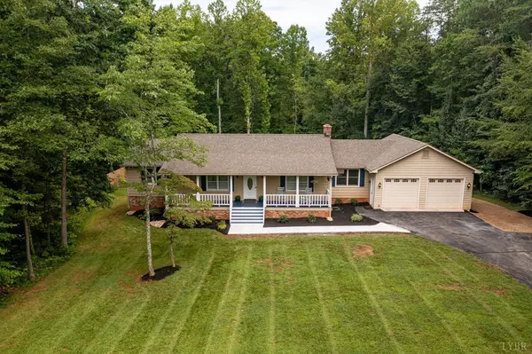 Forest, VA 24551,105 Summerwood LN