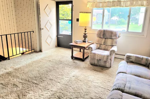 Woodbridge, VA 22191,15315 Colorado Ave