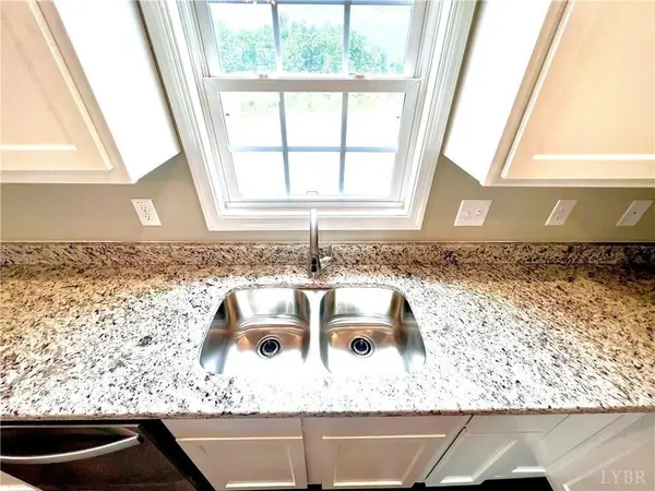 Rice, VA 23966,1221 Poorhouse Road