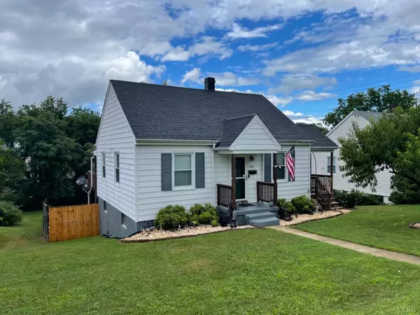 Lynchburg, VA 24502,1404 Fort Manor DR