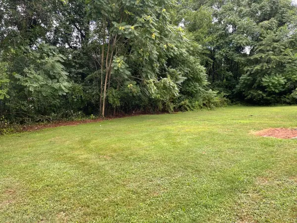 Lynchburg, VA 24502,1404 Fort Manor DR