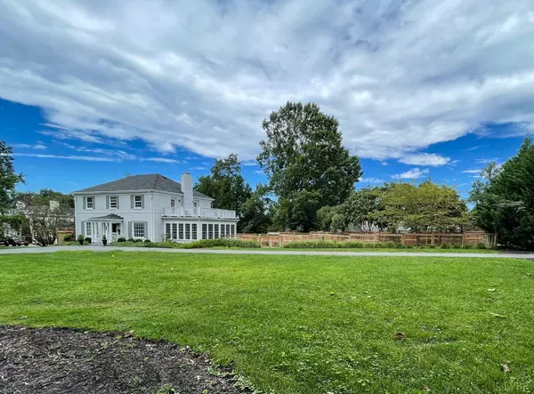 Lynchburg, VA 24503,4404 Boonsboro RD