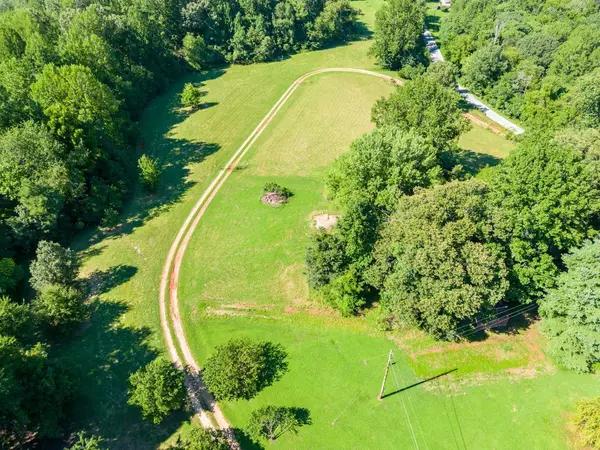 Amherst, VA 24521,147 Hunters Hollow