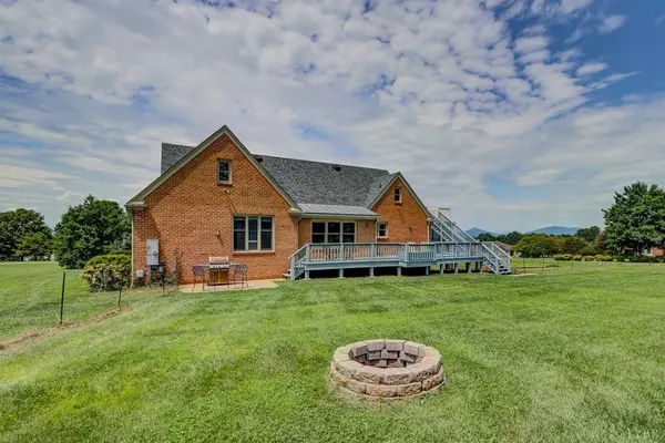 Forest, VA 24551,305 Mt Haven DR