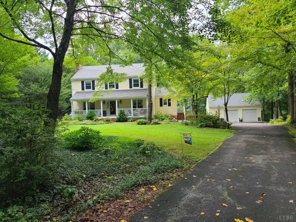 Forest, VA 24551,106 Summerwood LN