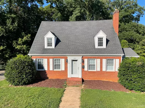 Altavista, VA 24517,1209 Bedford Avenue