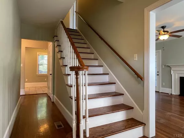 Altavista, VA 24517,1209 Bedford Avenue