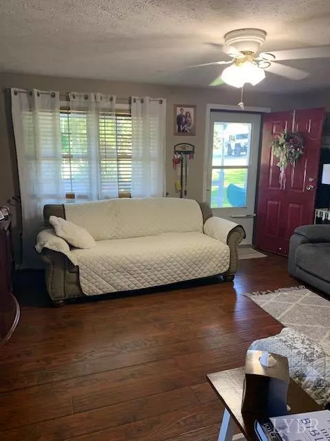 Bedford, VA 24523,1130 Broadview ST