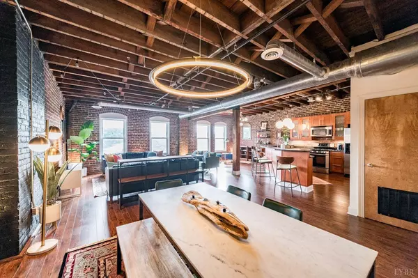 Lynchburg, VA 24504,1220 Main ST