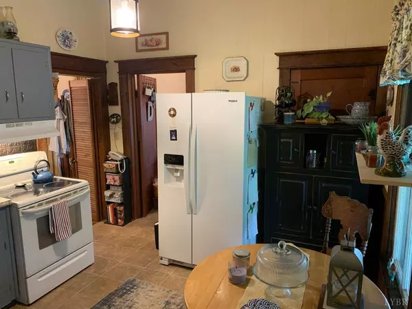 Dillwyn, VA 23936,16464 N James Madison HWY