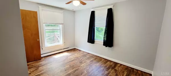 Lynchburg, VA 24501,840 Old Forest RD