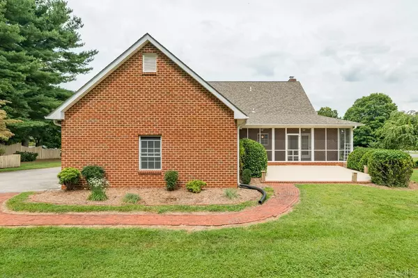 Bedford, VA 24523,109 Woodcreek RD