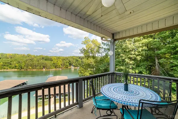 1019 Mariners Way WAY,  Huddleston,  VA 24104