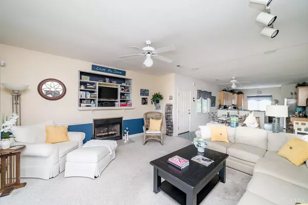 Huddleston, VA 24104,1019 Mariners Way WAY