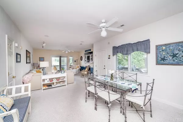 Huddleston, VA 24104,1019 Mariners Way WAY