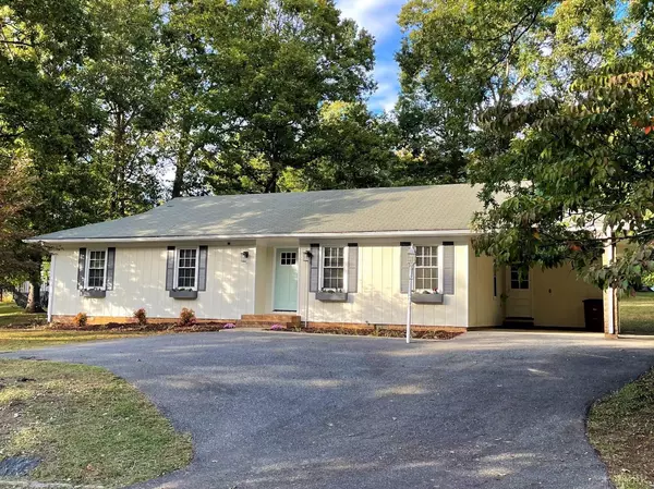 Altavista, VA 24517,4 Ash Lane