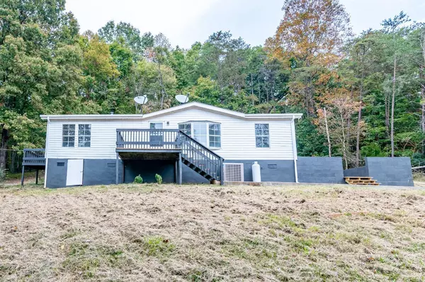 173 Crab Creek RD, Monroe, VA 24574