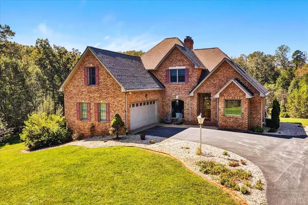 Goode, VA 24556,4654 Roaring Run RD