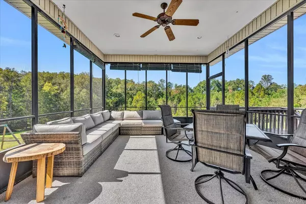 Goode, VA 24556,4654 Roaring Run RD