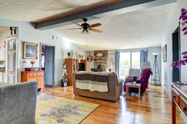 Gladys, VA 24554,862 Gladys RD