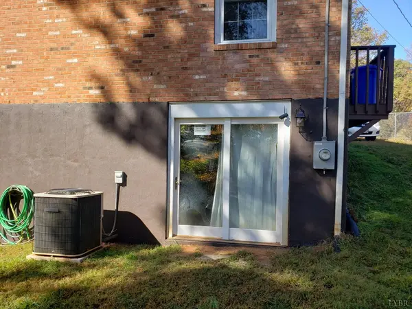 Martinsville, VA 24112,1303 Mountain