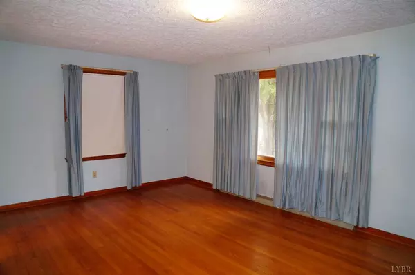 Gladys, VA 24554,2106 Railview RD