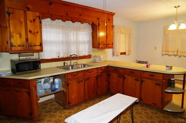 Gladys, VA 24554,2106 Railview RD