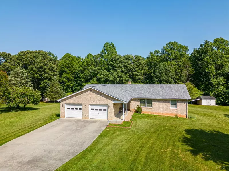 105 Brockenbrough Place, Forest, VA 24551