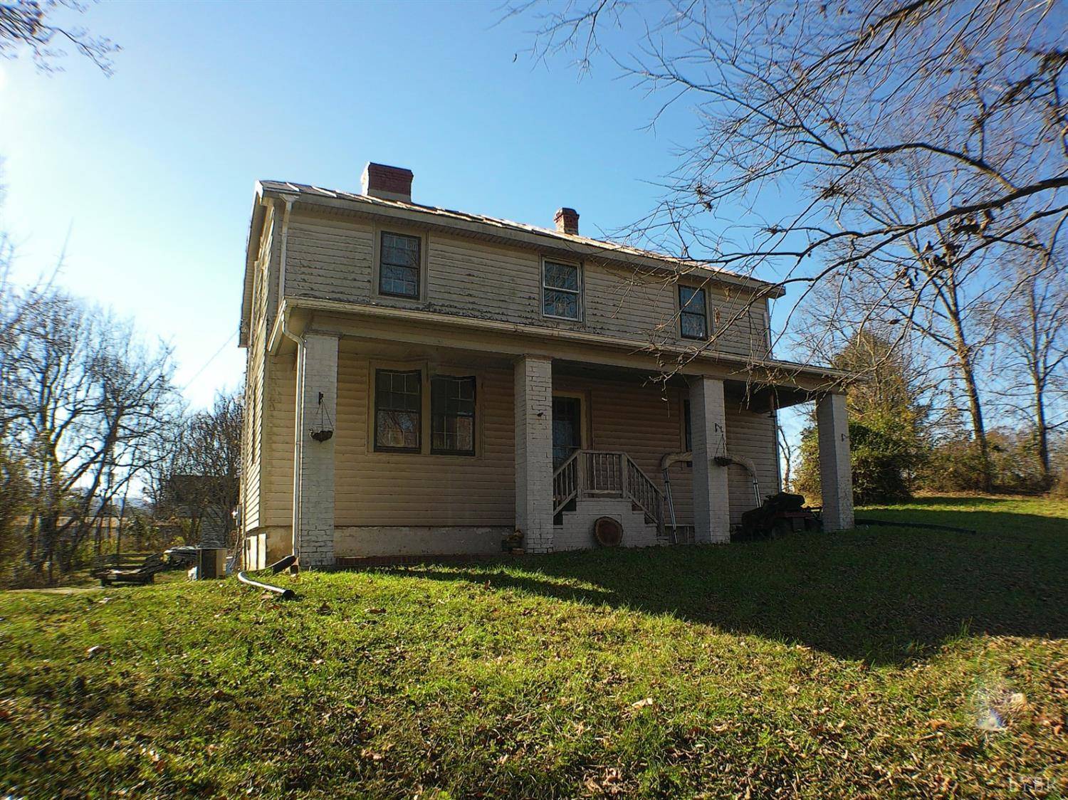 338 James River RD, Natural Bridge, VA 24579