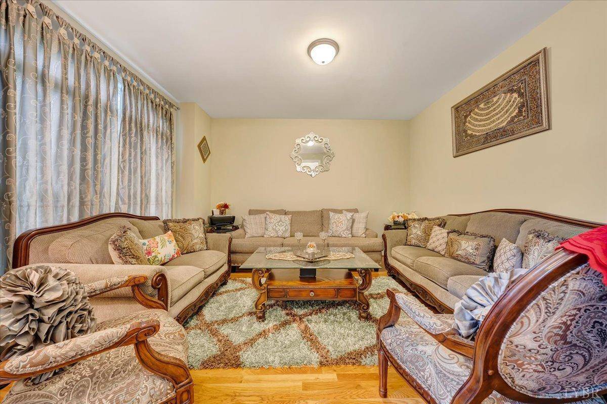 Evington, VA 24550,64 Turning Point DR