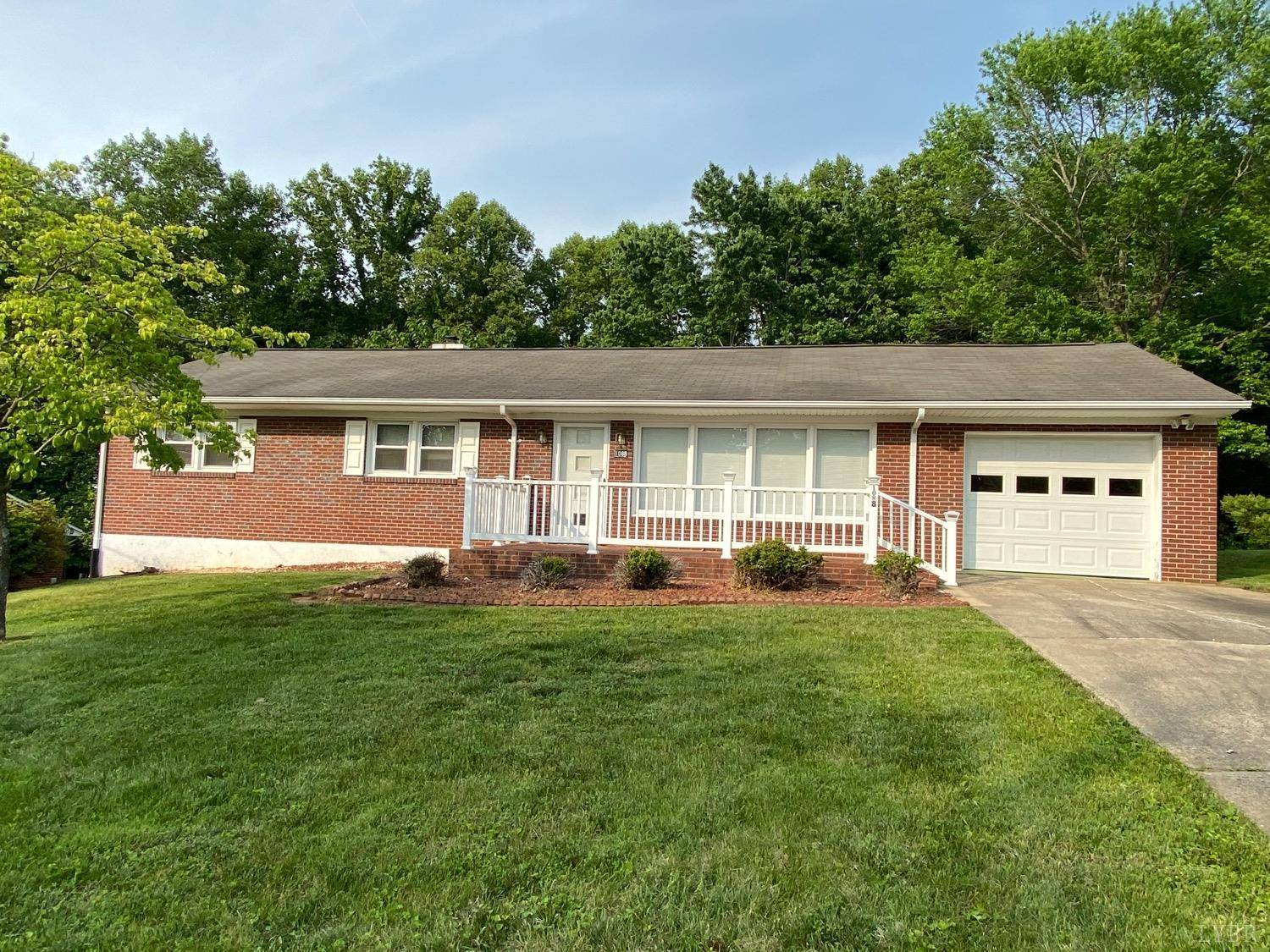 1088 Westover DR, Collinsville, VA 24078