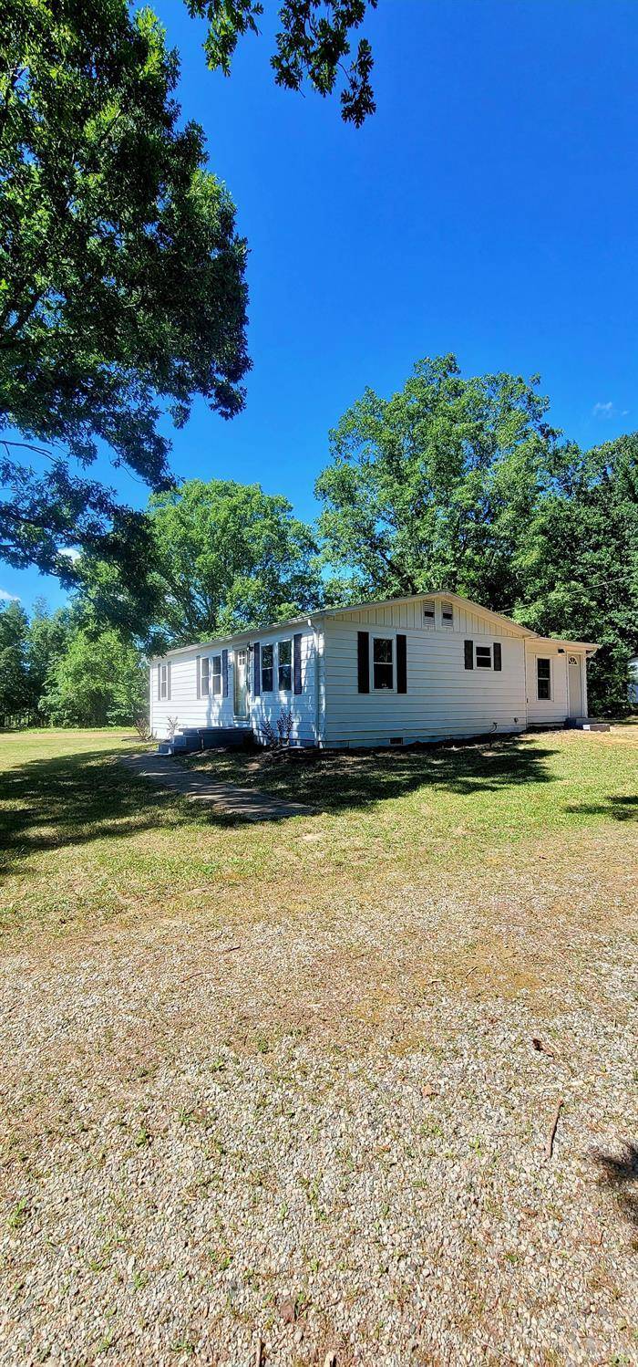 1213 White Oak Forks RD, Virgilina, VA 24598